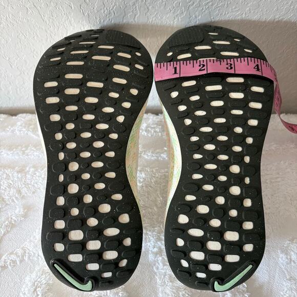 NIKE ReactX Infinity Run 4 Sail Crimson Tint Sz 8.5 Athleisure Running Jogging - Picture 7 of 7